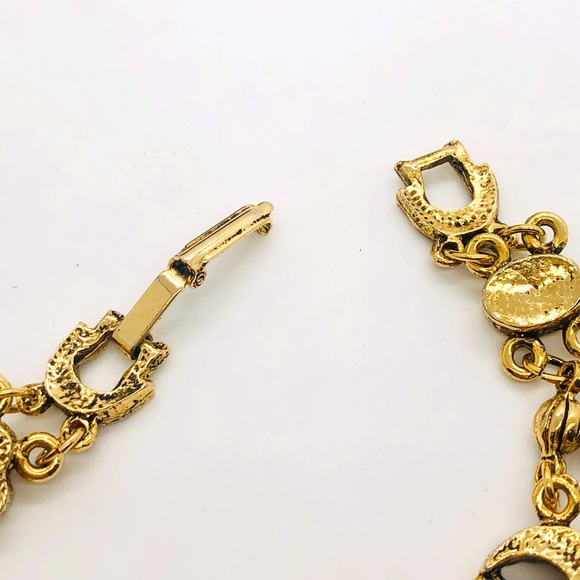 Vintage Victorian revival Bracelet - Picture 6 of 9